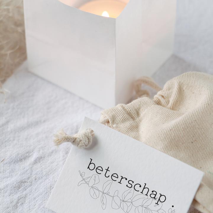 HOLD TIGHT - lichtpuntje  BETERSCHAP